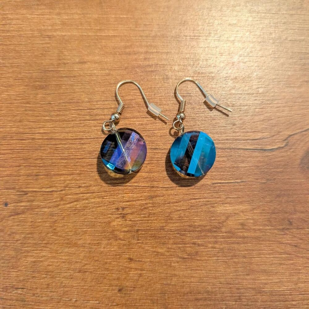 Women's Irridecent Earrings